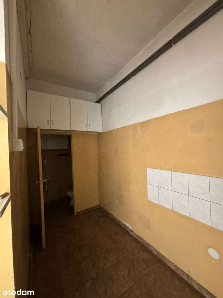 Gniezno Centrum Lokal użytkowy 41,90m2 PARTER-11