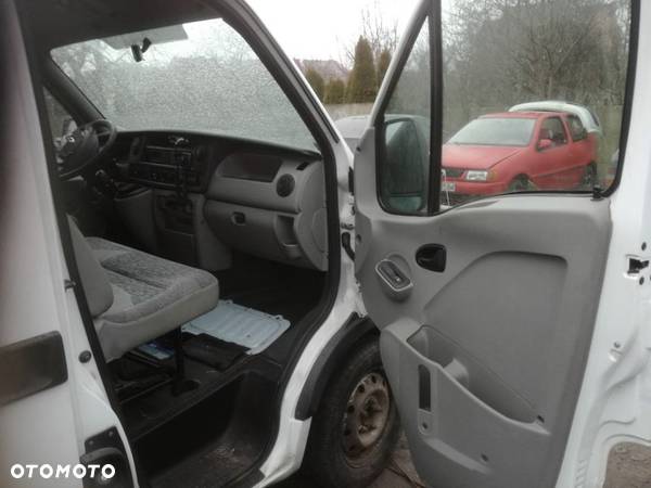 opel movano 2,5 dci 2007r - 11