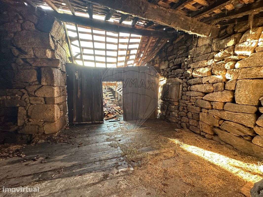 Moradia T1 para venda - Grande imagem: 5/25