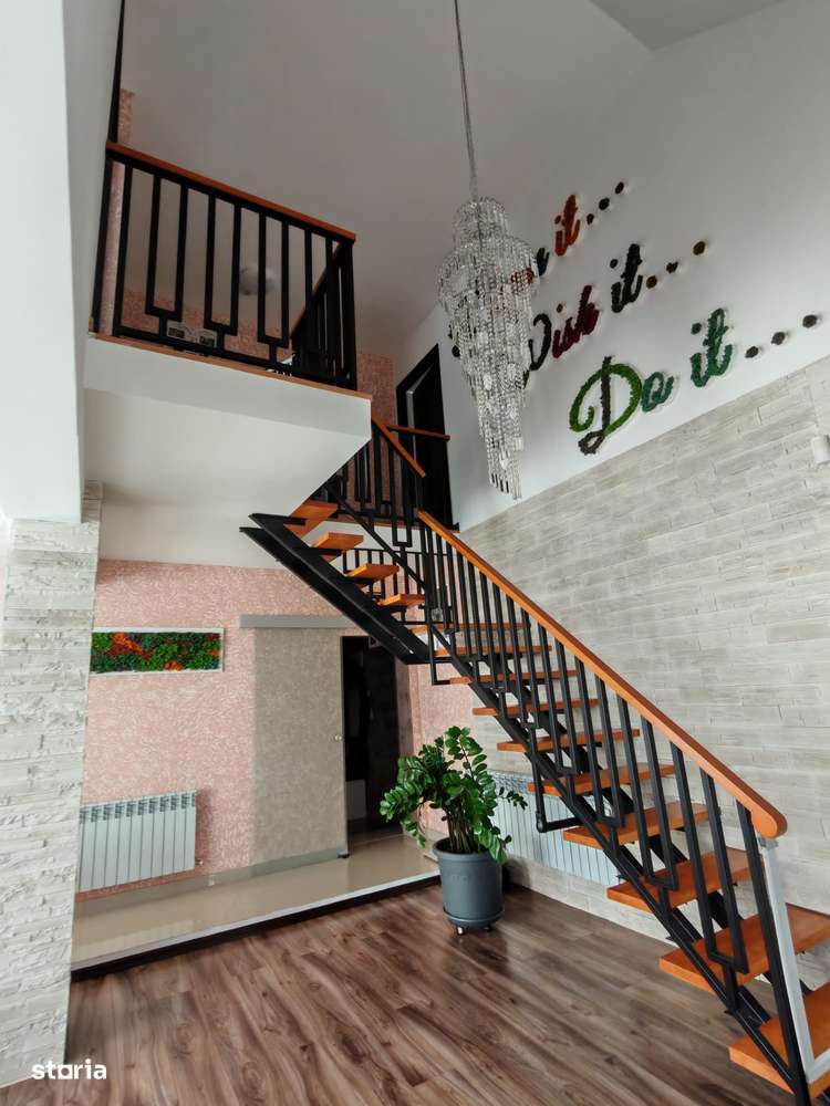 Cumpana / Vila p+1 la cheie - Imagine principală: 4/4