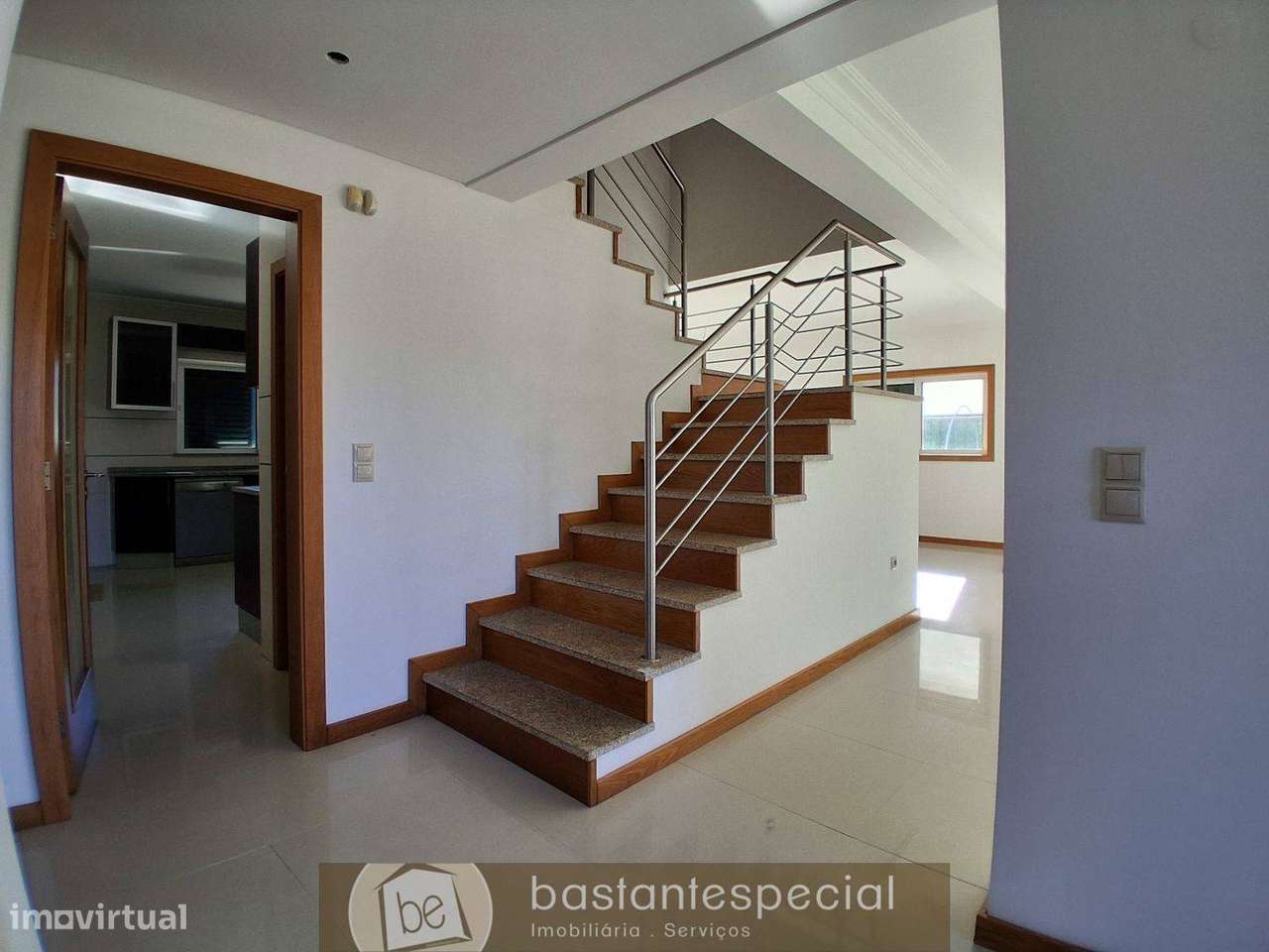 Moradia V4+1 - Grande imagem: 5/40