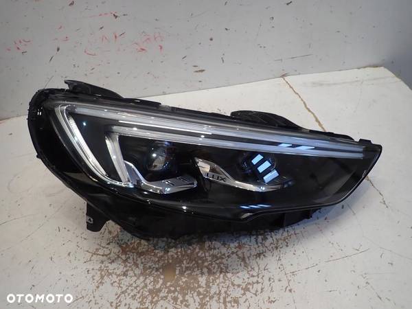 Lampa przód prawa OPEL INSIGNIA B II 17- FULL LED - 1