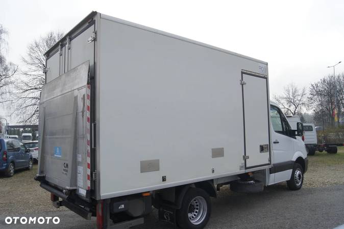 Mercedes-Benz SPRINTER 416 - 7