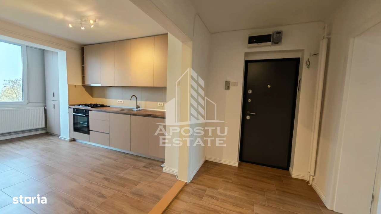 Apartament cu 3 camere, renovat, decomandat, zona Tipografilor - Imagine principală: 4/11