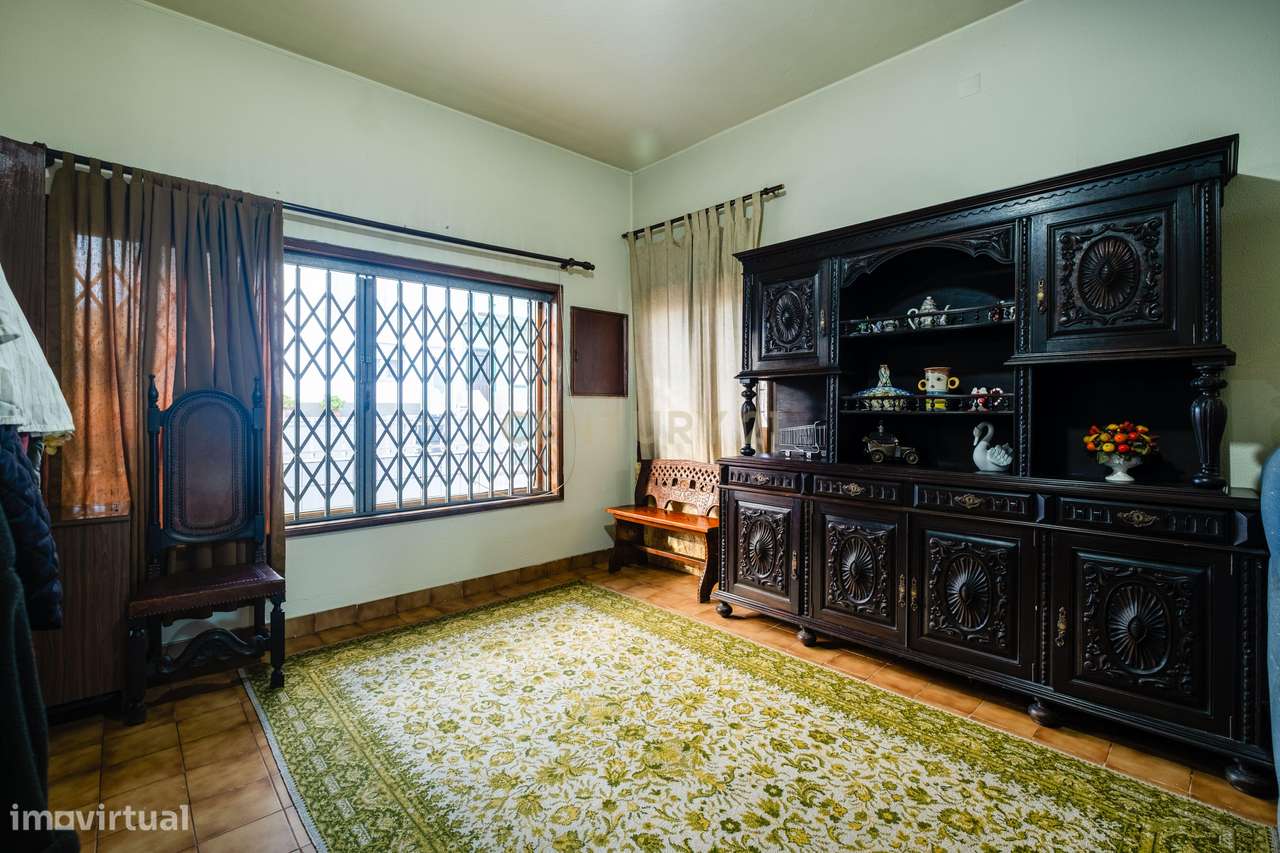 Moradia para recuperação em zona central de Rio Tinto-5