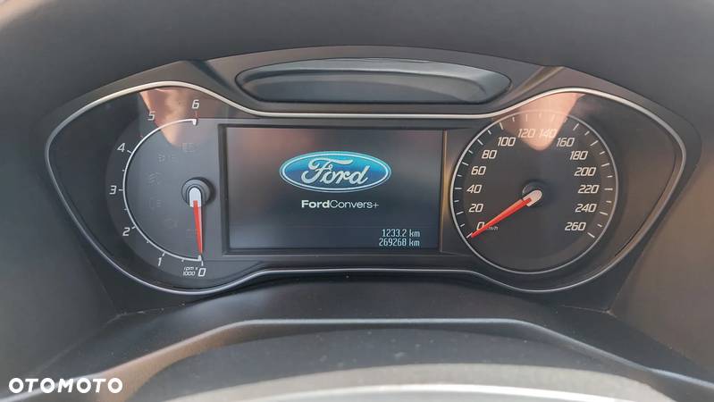 Ford Mondeo 2.0 TDCi Ghia MPS6 - 13