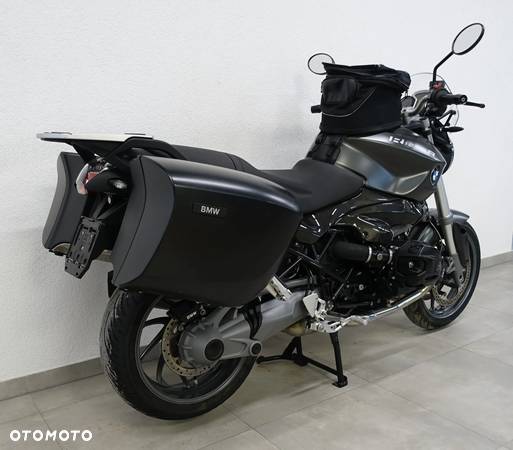 BMW R - 7