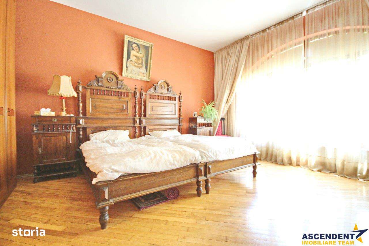Proprietate cu Stil, pe 120 mp,  Centrul Istoric, Brasov - Imagine principală: 5/20
