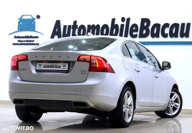 Volvo S60 D4 AWD Summum - 6