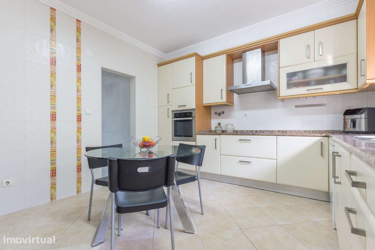 Moradia Geminada T3 - Quinta do Conde-7