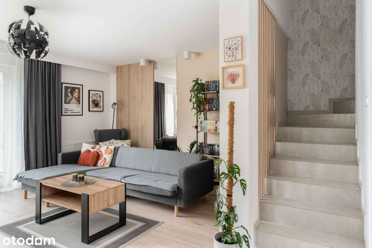 Przestronny bliźniak, gotowy do wejścia/fotowoltaika/klima./Koninko-8