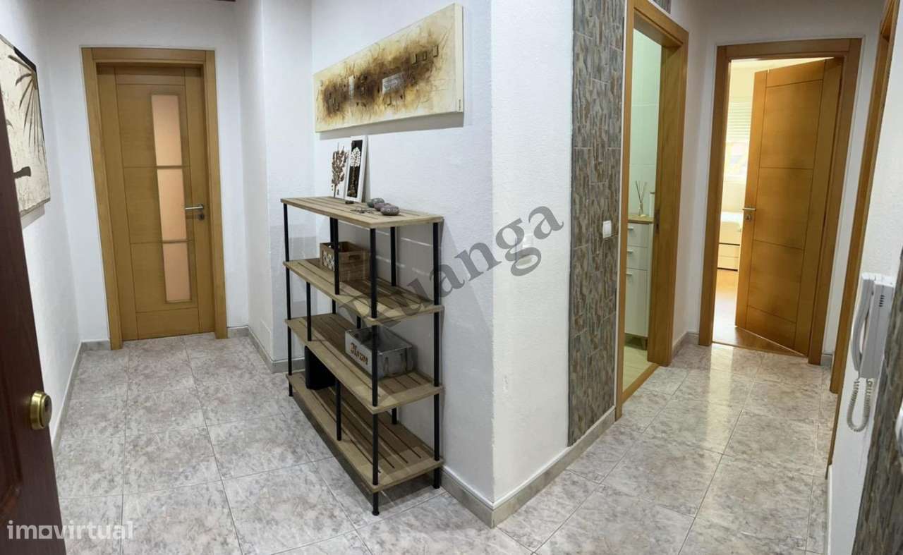 Apartamento T2 R/C para Venda em Vila Nova de Santo André-6