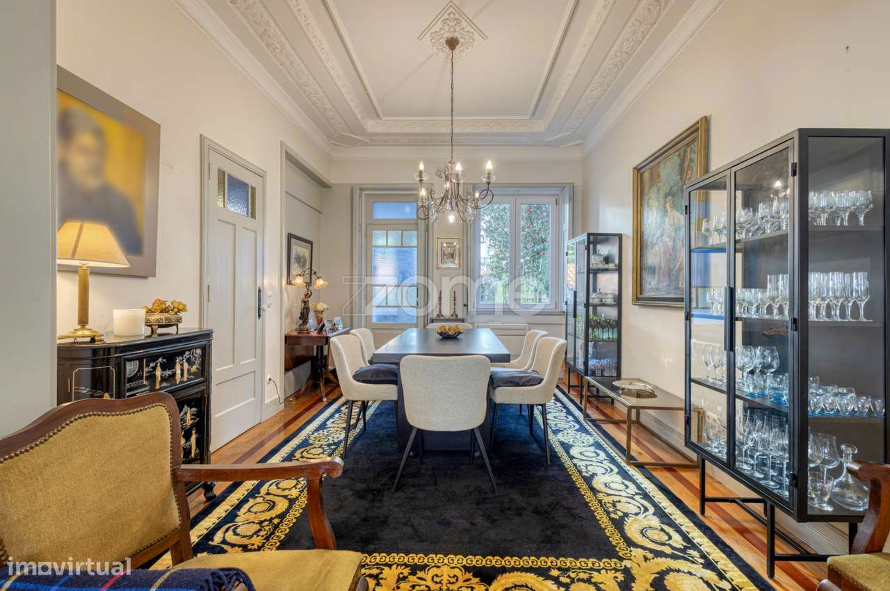 Moradia de Charme T4 Renovada na Praça do Marquês - Grande imagem: 3/47