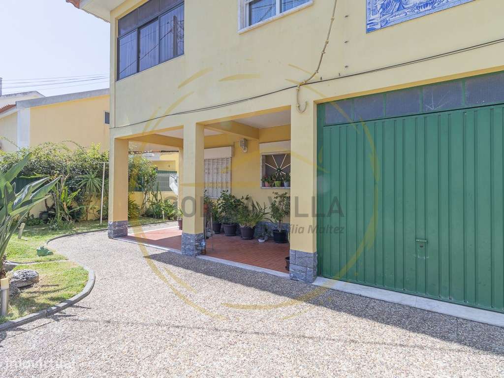 Moradia isolada T4 + T3 com garagem - Porto Salvo, Oeiras - 519.000€-23