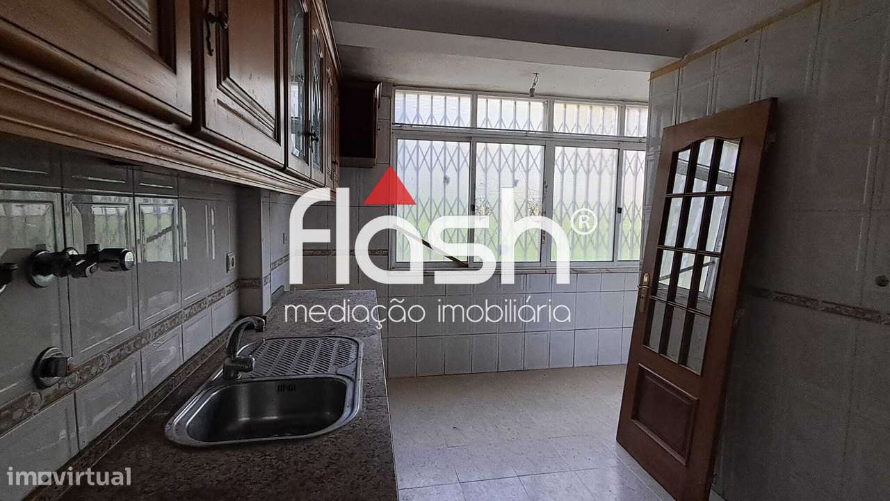 T2 para Remodelar em Benfica-3