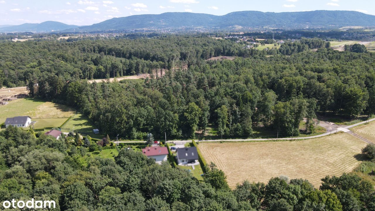 Teren pod zabudowę jednorodzinną. WZ na 4 budynki