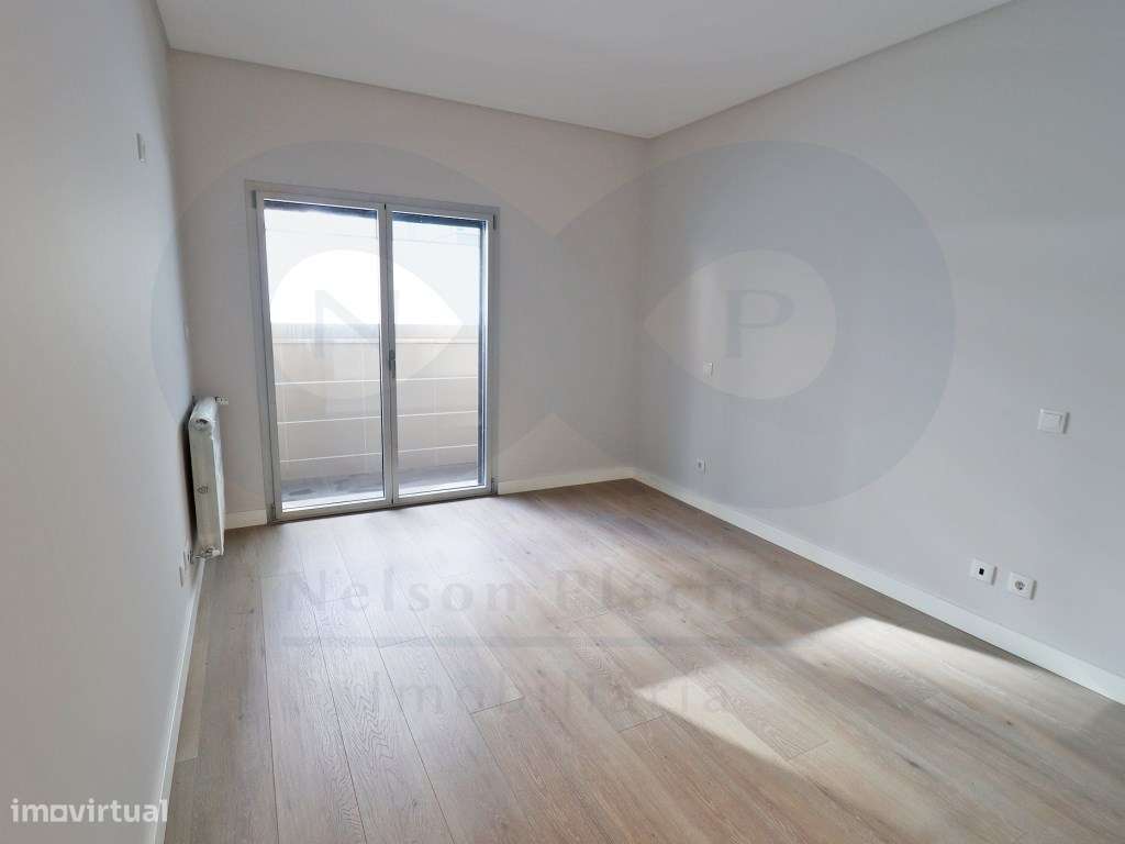 T4 CONSTRUÇÃO NOVA com terraço e garagem em Colinas do Cruzeiro - O...-33