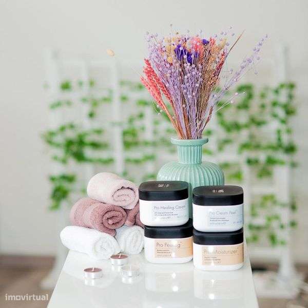 Trespasse Loja Salão de Manicure 50m2 no Centro de Vila Nova de Gaia - Grande imagem: 5/12