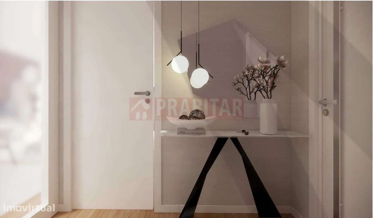 Urbanização Quinta da Portela, Apartamento T3 com Garagem, Novo-4