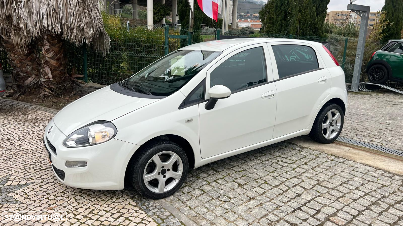 Fiat Punto - 8