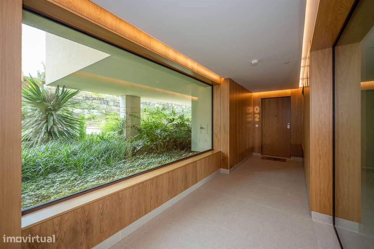 Apartamento T3 de Luxo na Quinta Marques Gomes | Golden Hour Real Esta-34