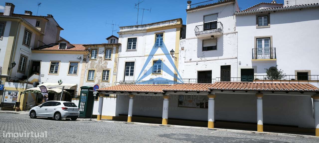 Moradia T4 no Centro Histórico de Constância | Vista rio-1