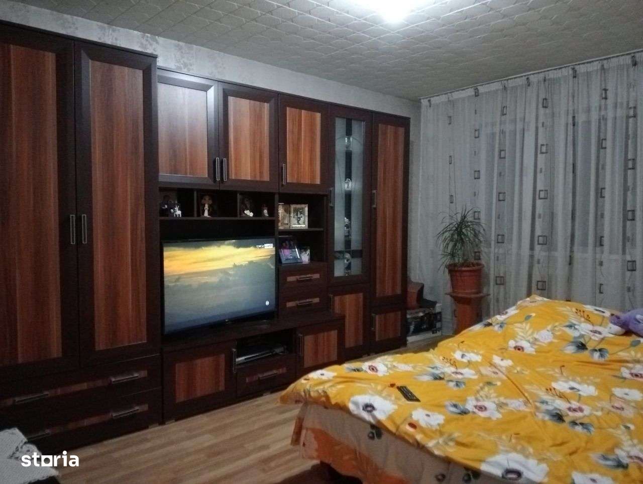 Apartament 3 camere finisat confort 1, cu balcon, zona Casa Armatei - Imagine principală: 3/6