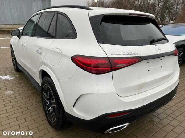 Mercedes-Benz GLC - 2