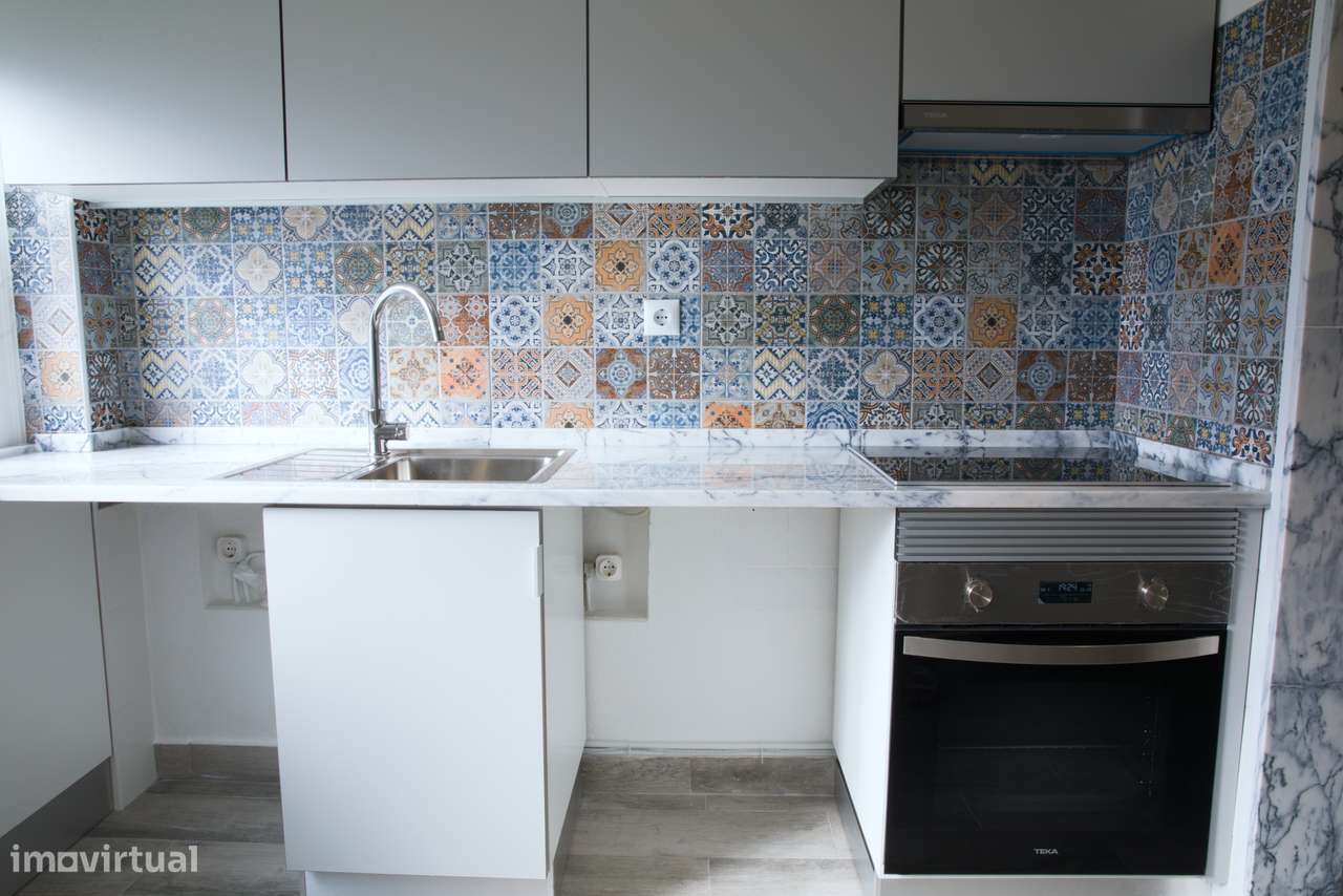 Vende-se T1+1 - Grande imagem: 4/16