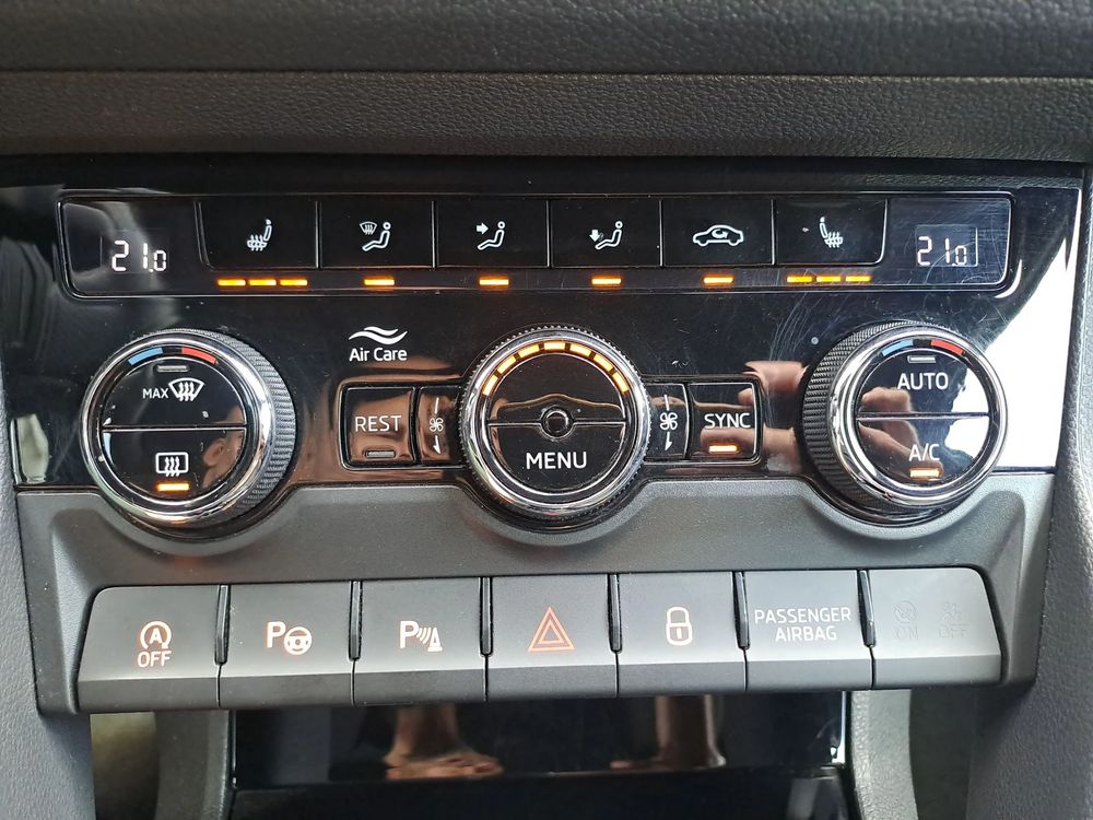 SKODA KODIAQ Sportline Park Asist Rolety 230V 1.5TSI 150KM DSG Salon PL ASO