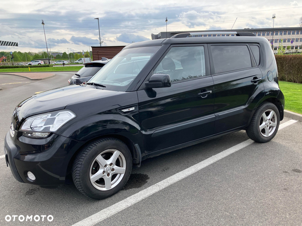 Kia Soul 1.6 CRDi L - 13