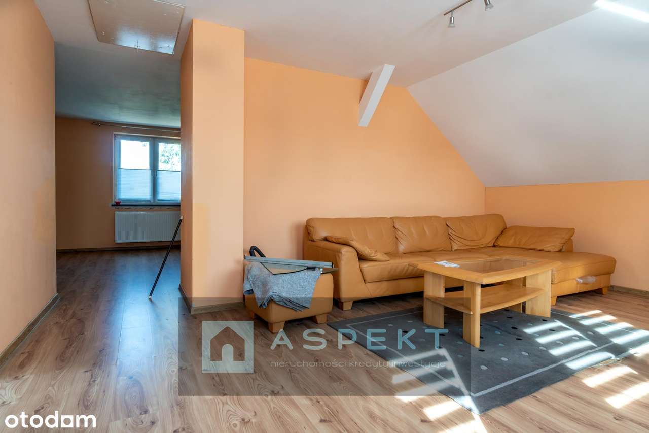 Wolnostojący, jednorodzinny, duża działka-14