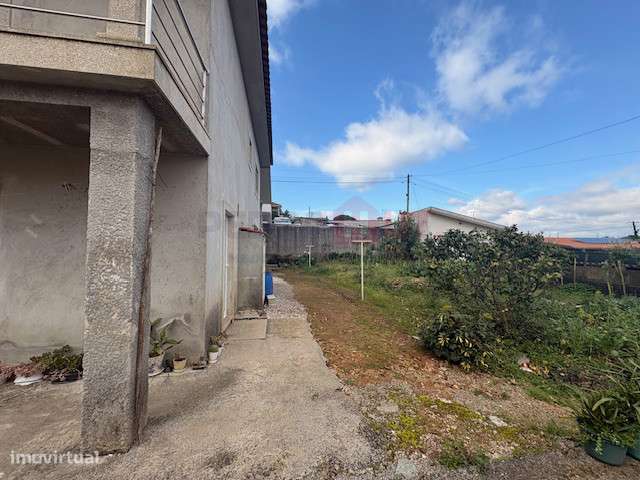 Imóvel de Banco | Moradia T3 Sto Tirso ( Sta Cristina do couto ) news - Grande imagem: 5/31