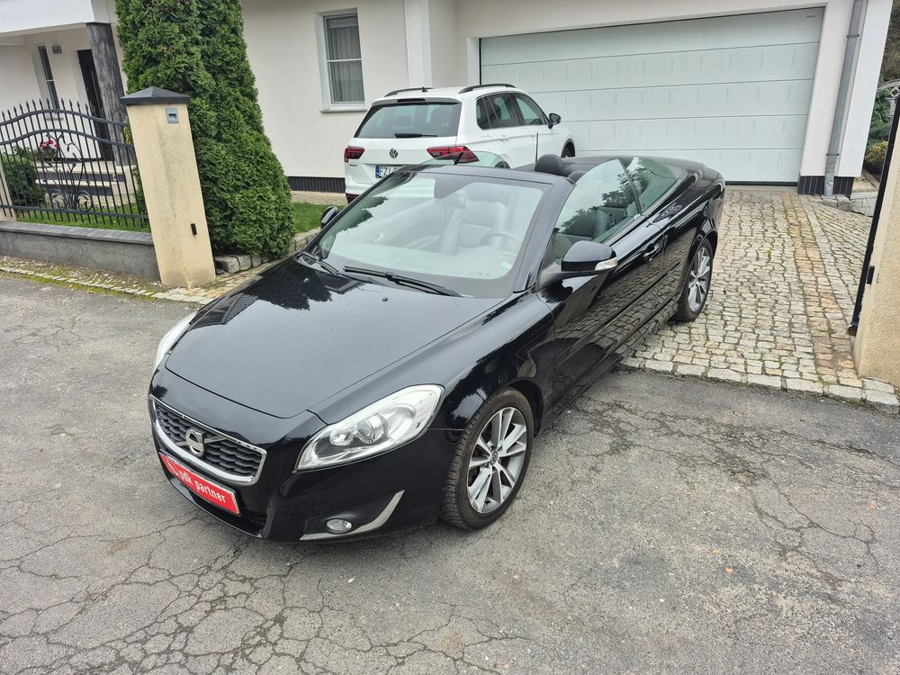 Volvo C70 D3 Momentum 2012
