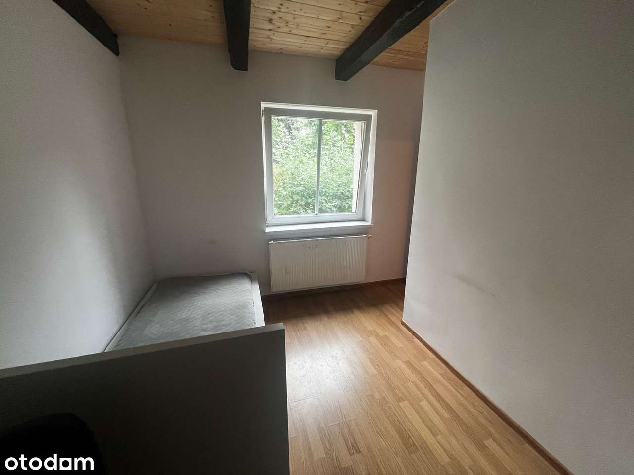 Na sprzedaż budynek mieszkalny - jednorodzinny z ogrodem-10