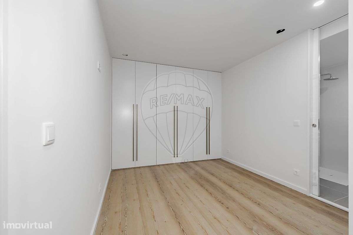 Apartamento T2 Renovado no centro histórico, Braga-11