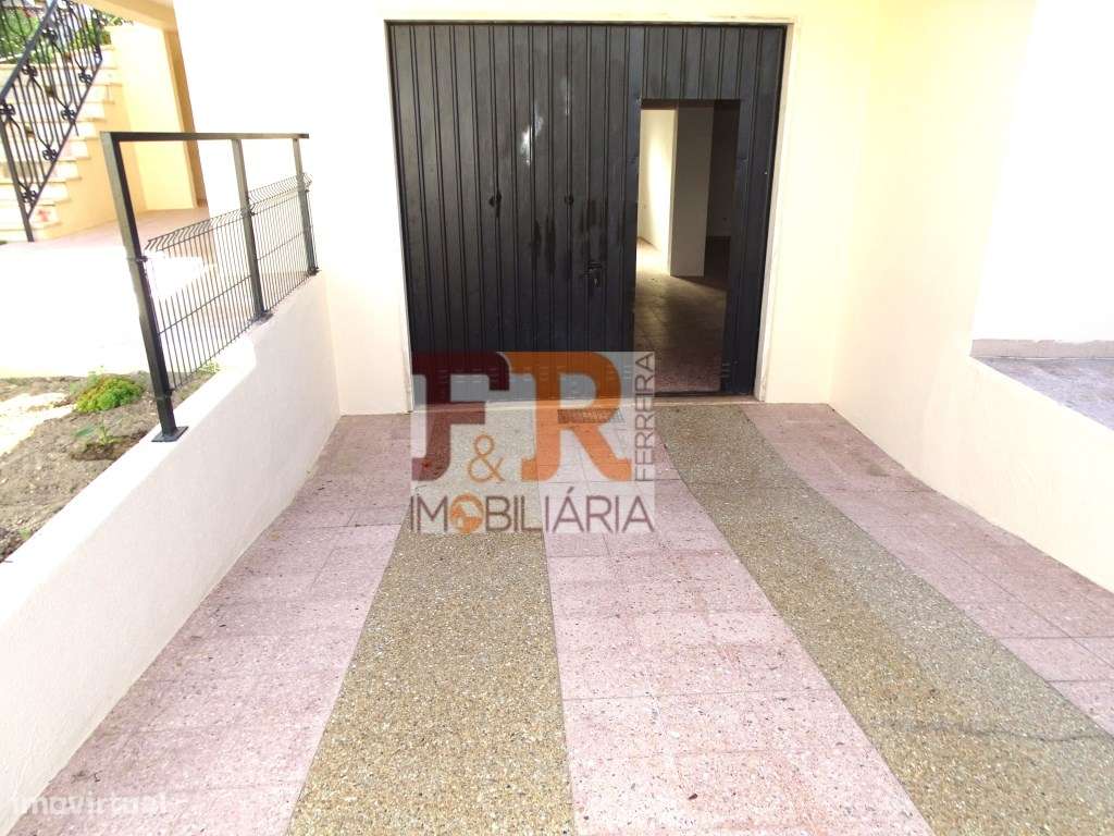 Moradia Duplex T2+1 com sótão aproveitável e Garagem Quinta do Cond...-44