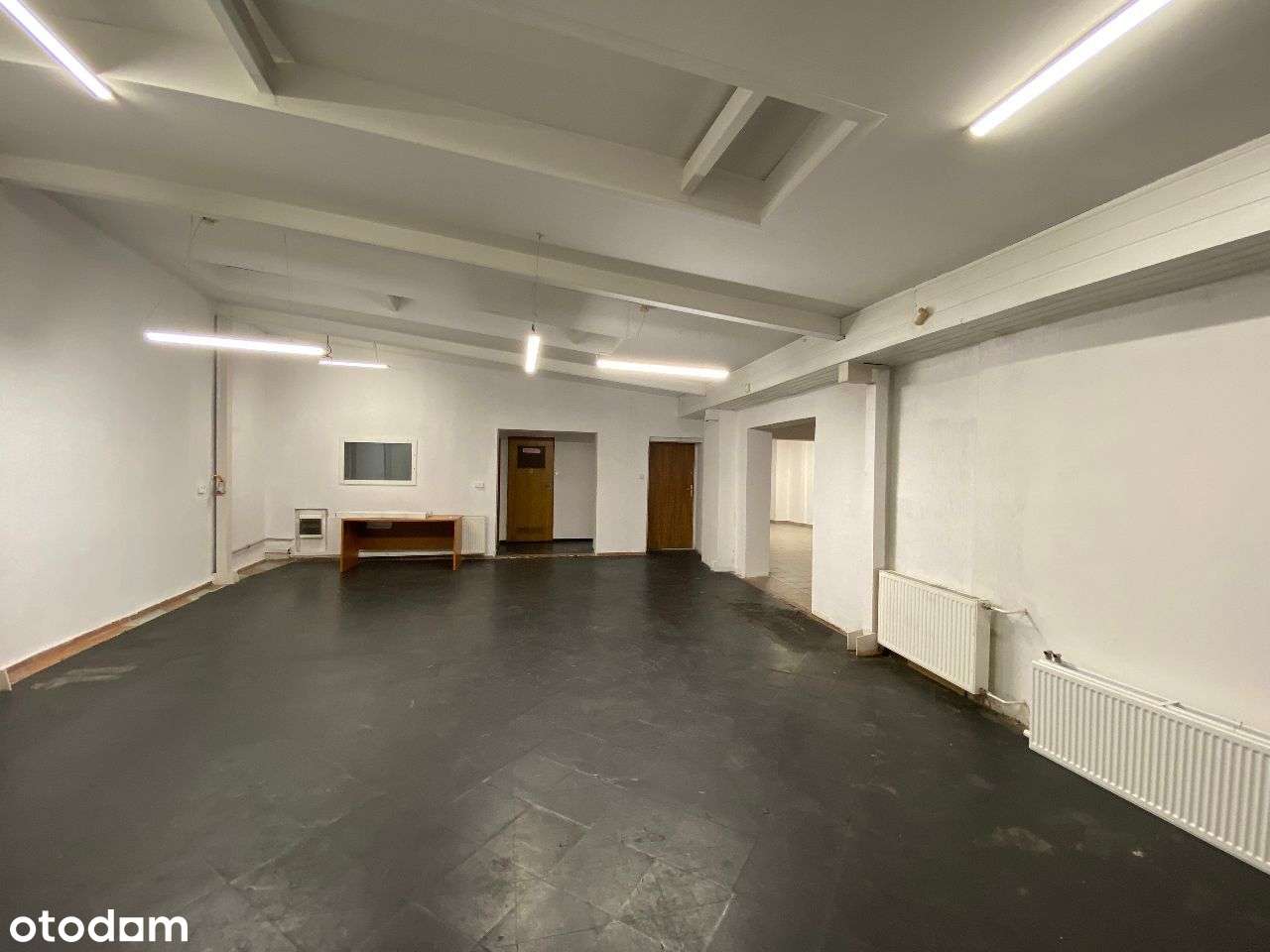 Magazyn z biurami, lekka produkcja np. krawiectwo - Pełny obrazek: 4/9