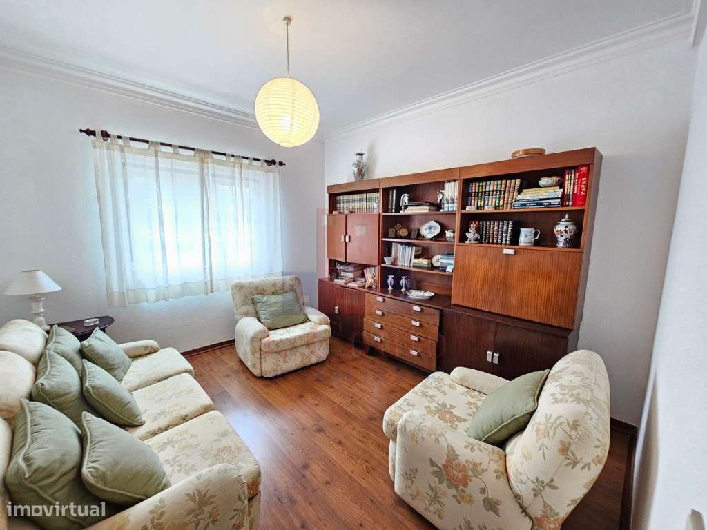 Moradia Geminada V5 - Espaço, Conforto e Qualidade de Vida em Calda...-23