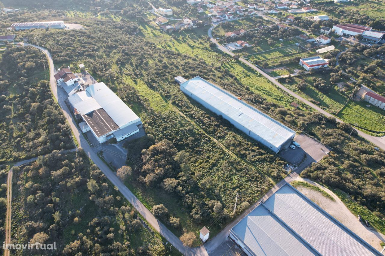 Lote Industrial localizado no Caneiro, Ourém!