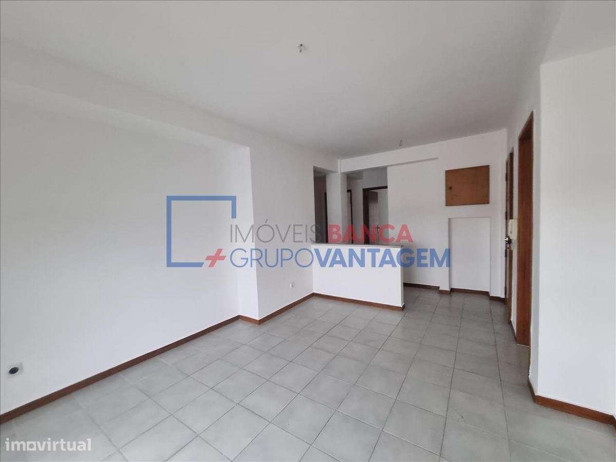 APARTAMENTO T3 - 79m2 - CARNAXIDE - Grande imagem: 5/23