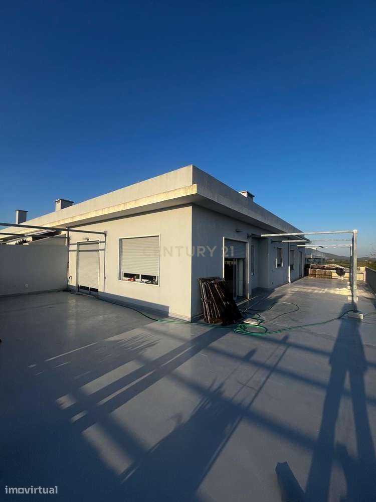 Apartamento T3 em Sesimbra com Garagem e Varanda - Grande imagem: 5/32