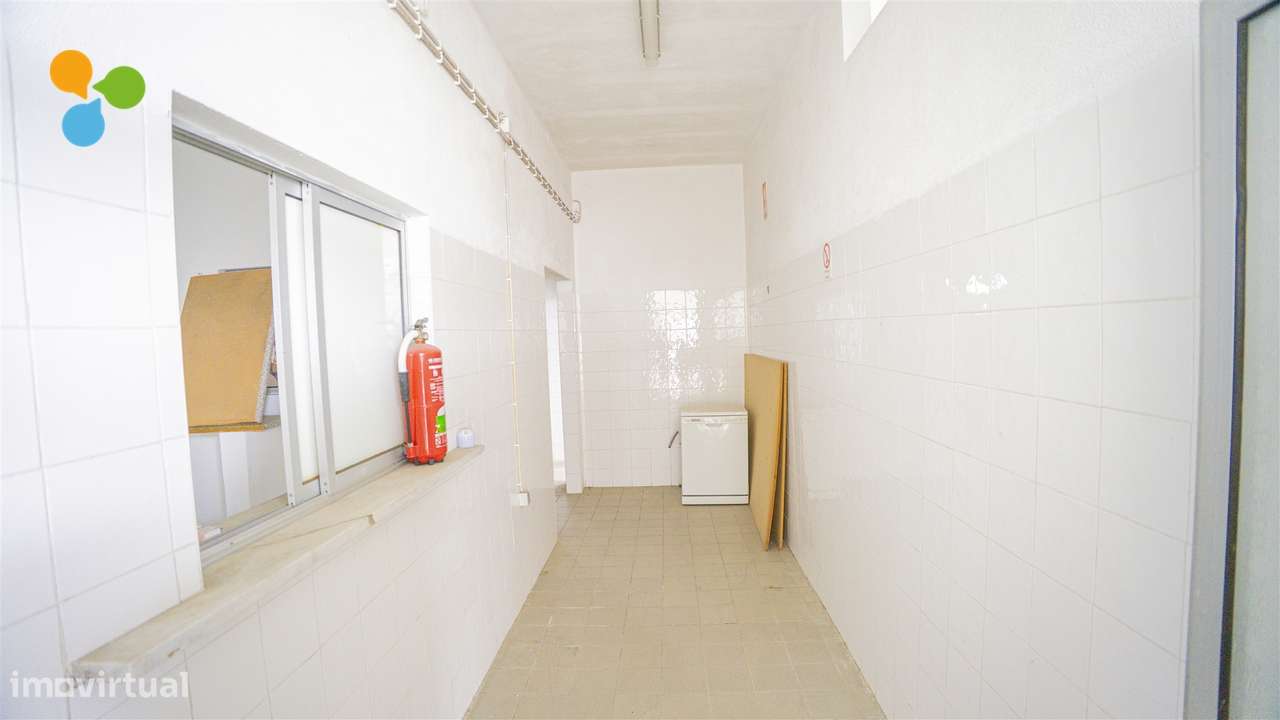 Armazém – Teixoso - Grande imagem: 4/14