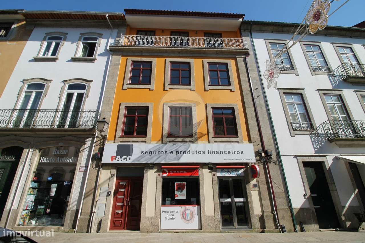 Apartamento T2 DUPLEX Arrendamento em Barcelos, Vila Boa e Vila Fresca - Grande imagem: 2/23