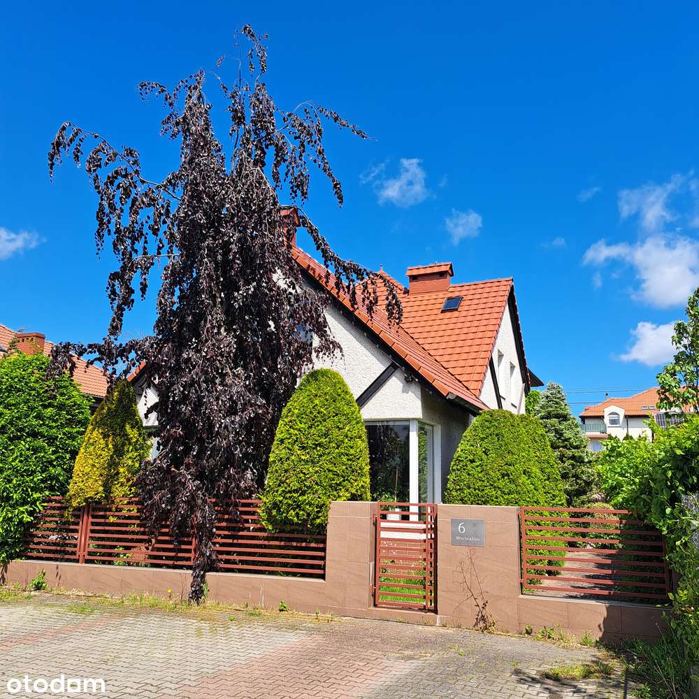 Dom Gdynia z garażem i zielonym otoczeniem-15