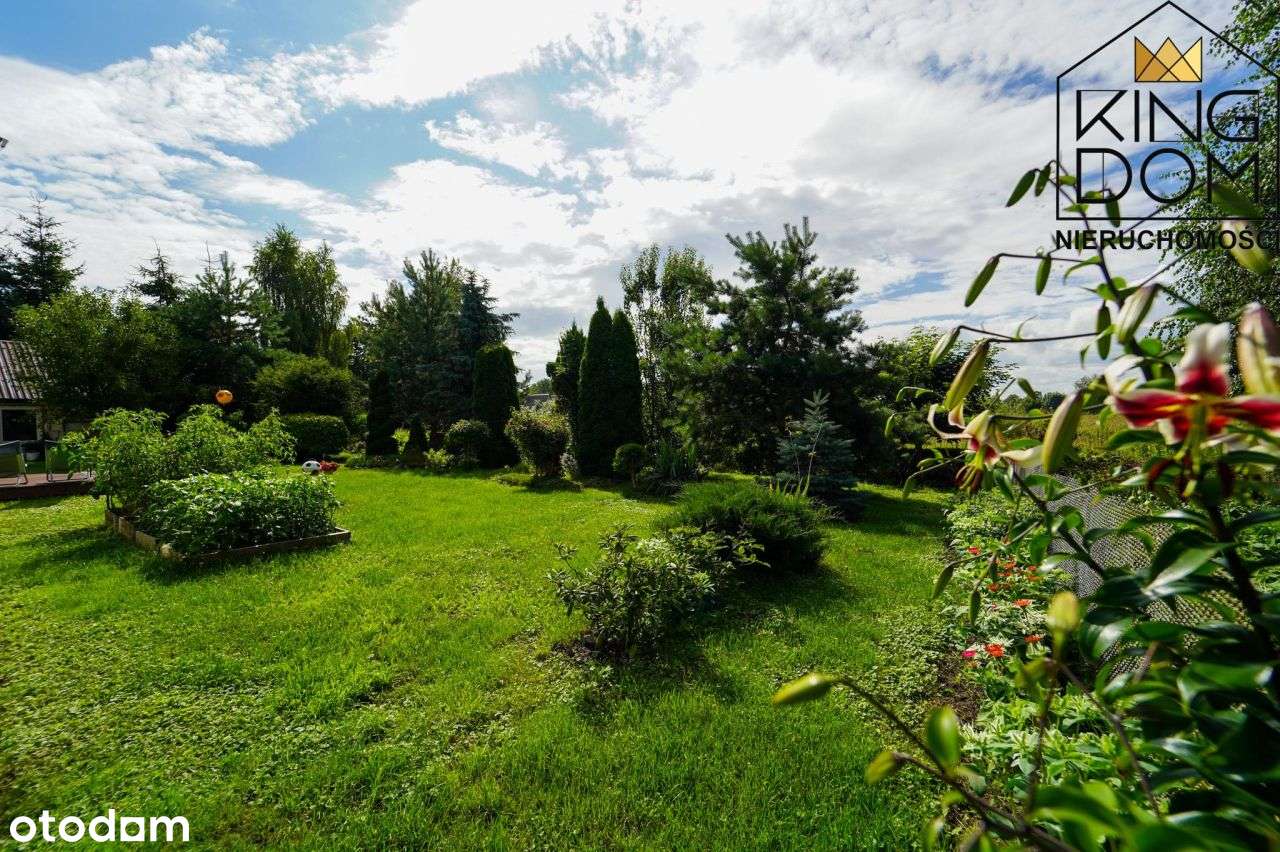 Wolnostojący dom z dużym ogrodem w Żurawcu - Pełny obrazek: 5/19