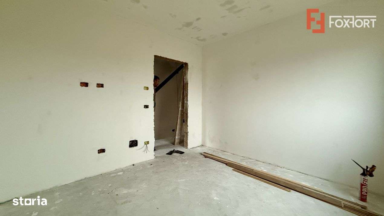 Duplex cu 3 camere, pod mansardabil si panouri fotovoltaice - Calea Ur-4