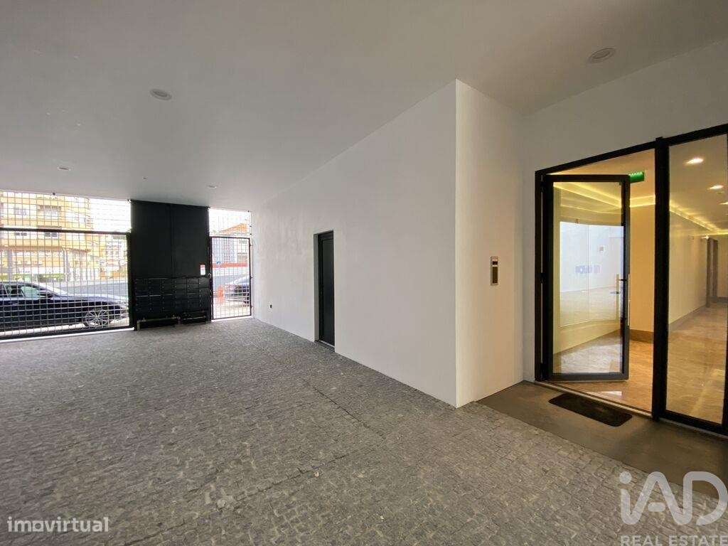 Apartamento T1 em Mafamude e Vilar do Paraíso de 58,00 m2 - Grande imagem: 3/30