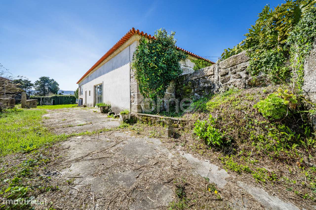 Quinta com Moradia Rústica e Sequeiro, em Vilaça, Braga - Grande imagem: 5/44