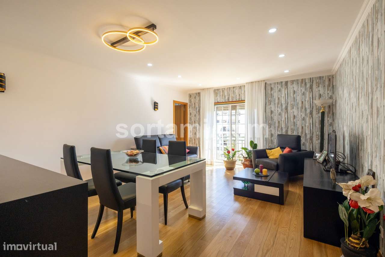 Apartamento T1 Venda em Quarteira,Loulé - Grande imagem: 2/26